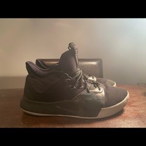 Paul George 3s Great condition worn 5 times!